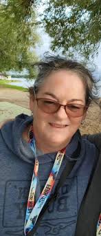 Can photos be merged with new background?