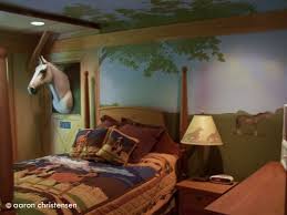 Pin By Aaron Christensen On Girl S Bedroom And Room Decor Ideas And Inspiration Horse Themed Bedrooms Bedroom Themes Girls Bedroom