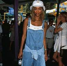 Tyra Banks You Dress Funny Moda Ropa Accesorios