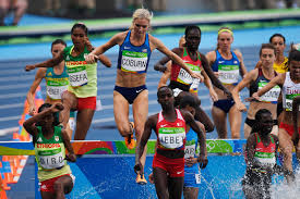 Early wednesday morning local time, coburn suffered through a performance at the tokyo games that likely will remain memorable for all the wrong reasons. Olympics 2016 Runner Emma Coburn Forgot A Hair Tie And Still Won A Medal Teen Vogue
