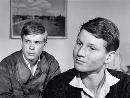 He is an actor, known for cabaret (1972), der kommissar (1969) and um himmels willen (2002). The Bridge 1959