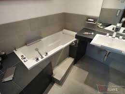 Raumwunder Badezimmer Waschtisch Badewanne Waschtisch Waschbeckentisch Badewanne