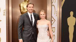 17, 2013 at a courthouse with just the happy couple in attendance. Inside The Marriage Of Dax Shepard And Kristen Bell Simplemost