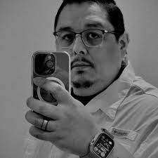 Mamá: no hagan ruido la futura licenciada está estudiando La licenciada: