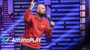Acum, ai toate episoadele integrale din iumor, pe youtube. Teo Super Moment De Stand Up La Iumor Crezi CÄƒ Esti PregÄƒtit Pentru 15 Minute De Ras Copios Youtube