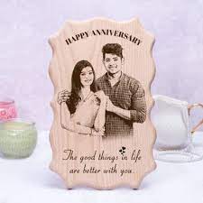 Make anniversary gifts for him special by adding personal touches to them. Anniversary Gifts For Parents Shop Wedding Marriage Anniversary Gifts For Parents Igp Com