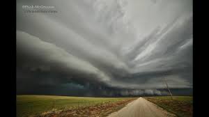 Jun 11, 2021 · a giant storm system captured on video over montana looks like a giant spaceship descending on earth. Jaw Dropping Structure On Mothership Supercell Storm Easter 2014 Youtube