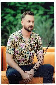 Olek sikora zdradza kulisy prowadzenia eurowizji junior (wywiad). Chris Autographs Aleksander Sikora