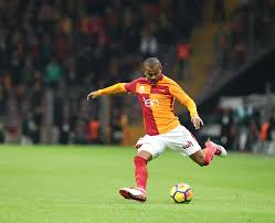 Get latest price business type: Mariano Ferreira Filho Galatasaray Turk Telekom Yellow Red Football Player Football Sports Super League Pikist