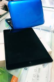 Samsung laptop 300 intel core i 5 4gb ram 500gb capacity gray and black in colour warranty inclusive we are located at old nation house opposite fire station near khoja roundabout samsung mini laptop 2gb ram 16ogb harddisk windows 10pro. Kantin Arewa Tech On Twitter Hello Guys Samsung Mini Laptops 2gb Ram 320gb Hdd With Keypads Light Price 60k Ipad Air 2 128gb Storage Capacity Price 140k Please Retweet Https T Co 7sjboeugzi