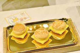 チーズバーガーなのにお菓子 東京駅に マイキャプテンチーズtokyo 誕生 お菓子 菓子 甘味