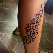 Shoulder tattoo for the ladies. Pin By Toni On Tattoos That I Love Tattoos Tattoo Designs For Girls Forearm Tattoo Women