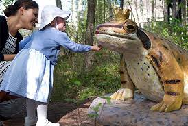 We did not find results for: The Crown Princess Couple And Princess Estelle Visit Linkoping Castle And Open The Fairytale Path At Lake Takern Sveriges Kungahus