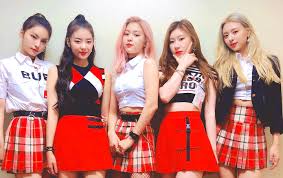 Buat nama baik untuk game, profil, . Itzy Akhirnya Umumkan Nama Fandom Netter Beri Komentar Beragam