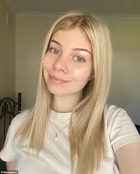 Kaila Smith's Instagram, Twitter & Facebook