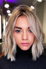 20 Classic Bob Hairstyles To Flaunt This Season In 2020 Oval Face Haircuts Oval Face Hairstyles Face Shape Hairstyles