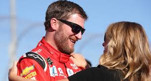 Michael waltrip at taladega, 2008, photo: Dale Earnhardt Jr Refutes Dancing With The Stars Claim Nascar Com