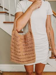 With a a focus on elevated design our minimalist power pieces work easily into your wardrobe season after season. The Everyday Market Bag Pattern Make It For Under Simplymaggie Com