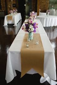 Stunning 20 Creative Paper Table Runner Ideas Https Weddmagz Com 20 Creative Paper Table Runner Ideas Paper Table Runner Paper Table Table Runner Diy