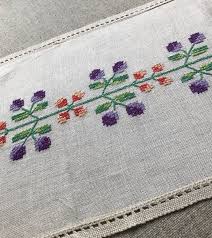 Handembroidered Swedish White Table Runner Vintage Table Linen From Sweden Em 2020