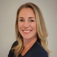 Caroline Comeau's Instagram, Twitter & Facebook