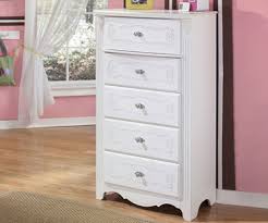 With the exquisite beauty of formal french style brought to life within a country motif, the exquisite youth bedroom collection is sure to create a sense of magic and wonder to any child's bedroom. Exquisite Girls Bedroom Furniture By Ashley Kids Beds