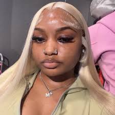 Alexis Armstrong (@ZeeVibes) • Facebook