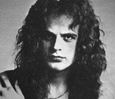 Sorry to hear Ron Sarvis, lead singer for Thee Mournin' Missed, has passed  away.