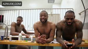 D Wade Life Unexpected Nude Scenes Aznude Men 4860 | Hot Sex Picture