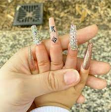My talons create nice asmr sound, that's what my video is about. Trashy Mum Slammed For Baby S Manicure With People Warning Her Inch Long Nails Could Do Serious Damage