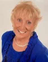 Fran Schneider's Instagram, Twitter & Facebook