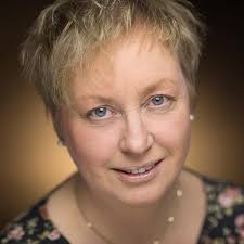 Dreikampf: Kriminalroman (Kommissarin Maria Ammon) : Fink, Sabine:  Amazon.de: Bücher