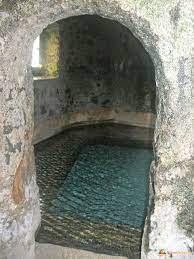 Bagni Di Bormio Un Paradiso Termale Tra Le Montagne Bagni Vecchi Luoghi Meravigliosi Luoghi Di Vacanza