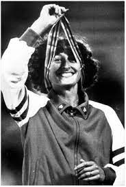 Sara simeoni conquistò 14 titoli italiani nel salto in alto e 1 nel pentathlon. Jfmk Free Full Text Olympic Champion Sara Simeoni Talks About Gender Barriers In Sport And Medicine Culture Opportunities And Resources Html