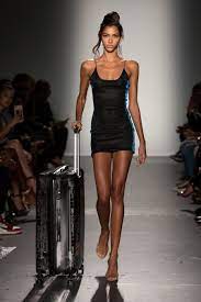 laquan smith spring 2019 ready to wear fashion show fashion skinny models fashion week