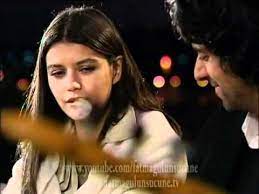 Fatmagul Kerim Turku Sarki Sahnesi Evlerinin Onu Mersin Youtube Musica