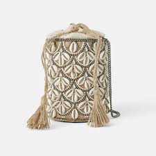 Encuentra la colección de bajoplatos con estilo en zara home. Los Bolsos Y Zapatos Mas Top De La Temporada Estan En Zara Stylelovely