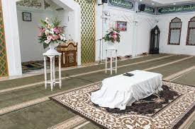 Bismillah walhamdulillah was sholaatu wassalam'ala rasulillah wa ba'du. Hukum Menggelar Akad Nikah Di Masjid Pondok Pesantren Lirboyo