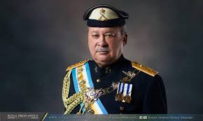 In the past, the sultan held absolute power over the state and was advised by a bendahara. Sultan Johor Tekankan 3 Perkara Kekalkan Perpaduan