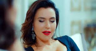 Şevval Samın paylaştığı fotoğrafa takipçileri övgüler yağdırdı! Binlerce  beğeni aldı