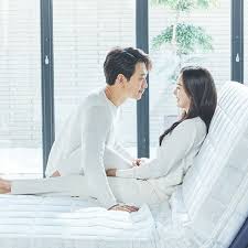 Kim tae hee and rain kissing short stories love story romance romance film romances romance books romantic. Pin By Life In The Sun On Photo Moment In 2021 Kim Tae Hee Kim Tae Hee And Rain Kim