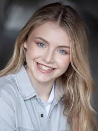 Female Commercial Artists