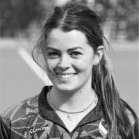 700+ "Amélie" profiles