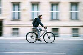 Whether you're looking for an alternative to public transportation or just want to get out and clear your head. Velo City Bike Culture And City Life Gestalten Eu Shop