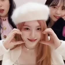 Becky Guzman (guzmanbecky9)