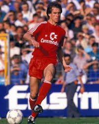 38 uba, minas gerais brazil. Norbert Eder