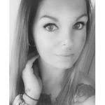 Jane Rink's Instagram, Twitter & Facebook