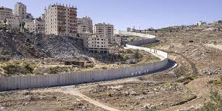 An der grenze zwischen israel und dem gazastreifen ist bei erneuten zusammenstößen ein junger palästinenser getötet worden. Ekd Kommission Kritisiert Annexionsplane Idea De