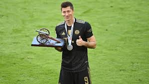 Bayern's robert lewandowski is the most complete, most ruthless, most polished striker of his generation. Bundesliga Bayern Striker Robert Lewandowski Breaks 49 Year Old Scoring Record With 41st Goal Of Season Sports News Firstpost