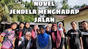 Foto de grand hap hotel, solo: Novel Jendela Menghadap Jalan Persoalan Novel Youtube
